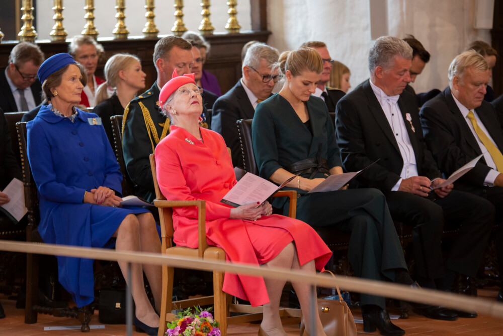 Dronning Margrethe og kirkeminister Ane Halsboe-Jørgensen